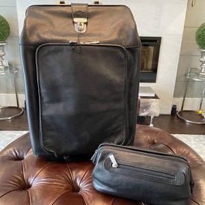 Kenneth Cole "Doctor Bag" Carry on/Toiletry bags